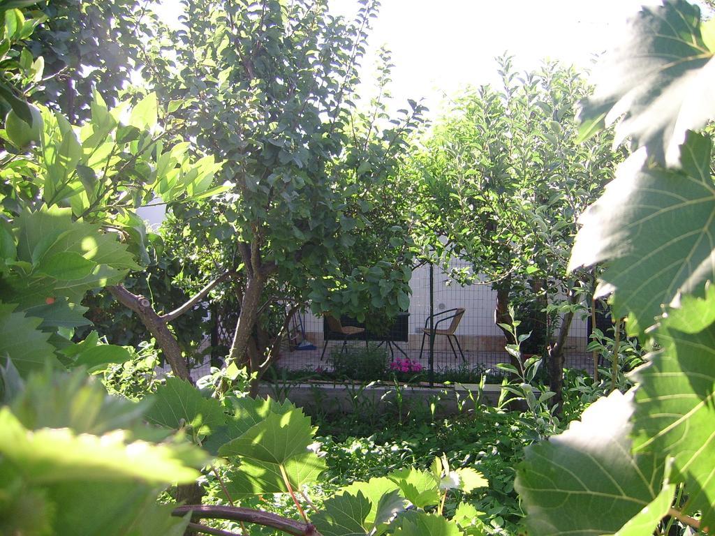 贾迪尼-纳克索斯佛得角马雷旅馆公寓 外观 照片